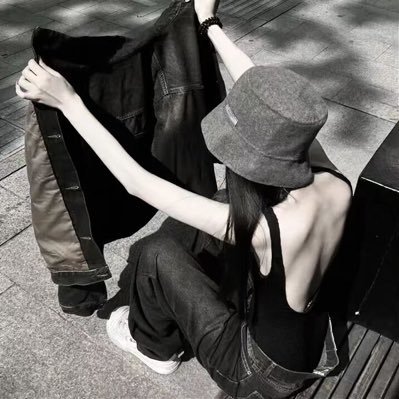 lovestory0226's profile picture