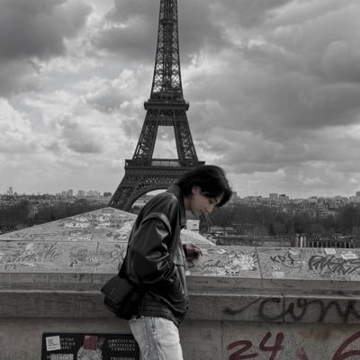 ℳ's profile picture