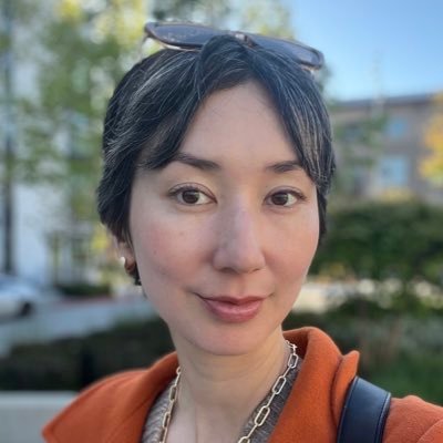 Andrea Stewart *UPDATES ONLY*'s profile picture