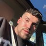 zach profil fotoğrafı