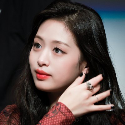 𝐦𝐨𝐫𝐞.'s profile picture