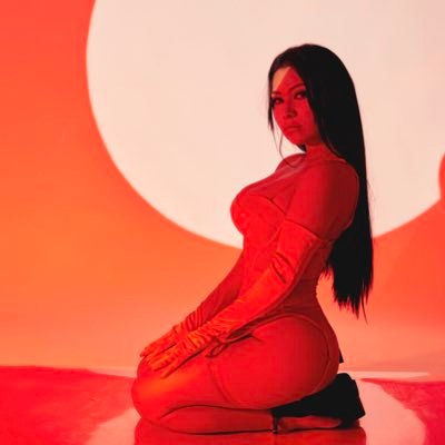 JulieManccini's profile picture