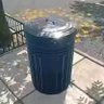 Profilbild von Caseoh's Groceries Trash Can