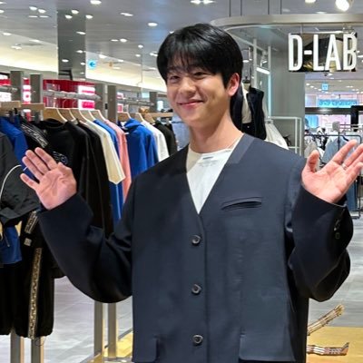 NAO's profile picture
