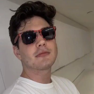 BURRS0UP's profile picture
