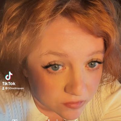 TheRedMaven's profile picture
