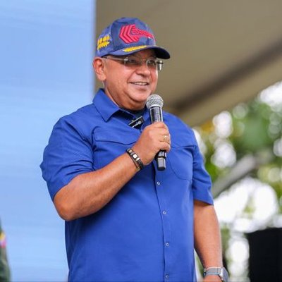 NestorLReverol's profile picture