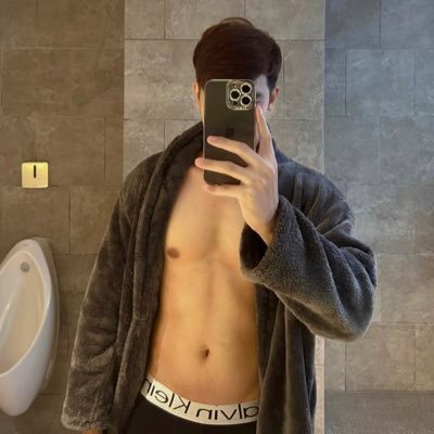 kocp11's profile picture