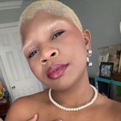 Princess Cherri🍒's profile picture