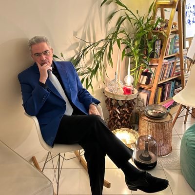 navidmajd11's profile picture