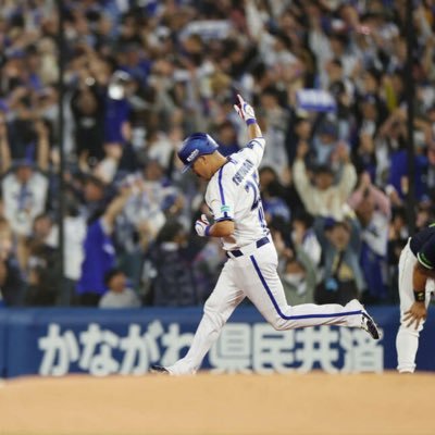 baystars60642's profile picture
