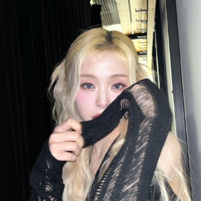 gahyunIoops's profile picture
