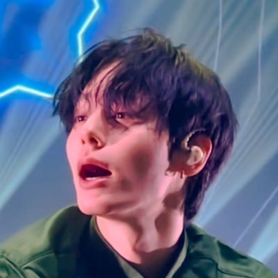 rose ✨'s profile picture