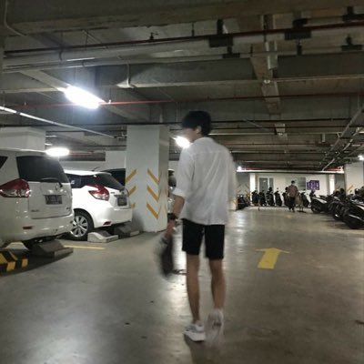 charlesj1997's profile picture