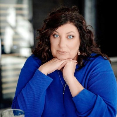 Tara Reade ๐'s profile picture