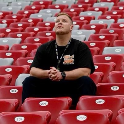ItsKarlWest's profile picture
