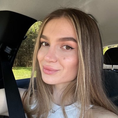 hellodaniella's profile picture