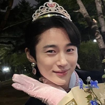 sungwsws's profile picture