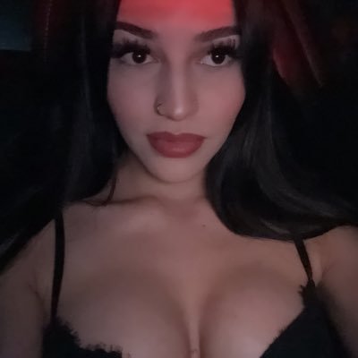 lips0fanAng3l's profile picture