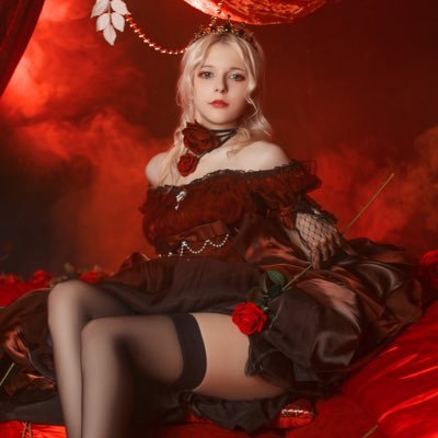 LENivaya Aya/彩's profile picture