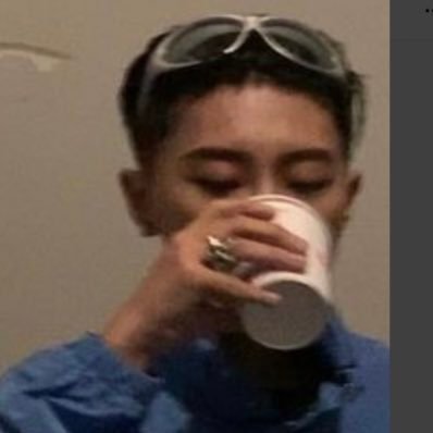 zee's profile picture