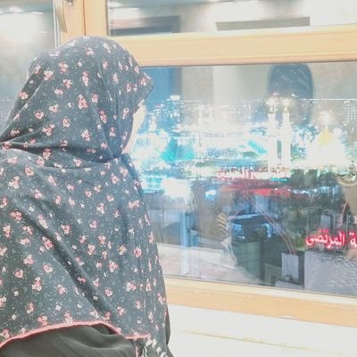 معلم دهه هفتادی🎒's profile picture
