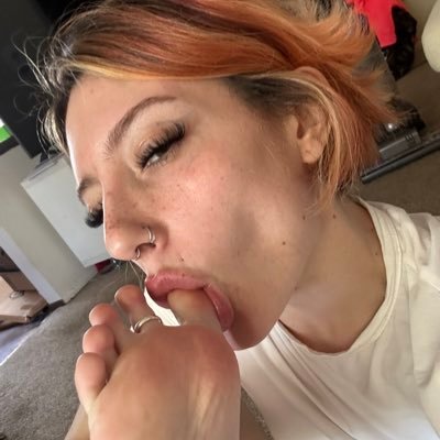 _elleMARz's profile picture