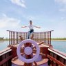 သစ်ဖြိုး's profile picture