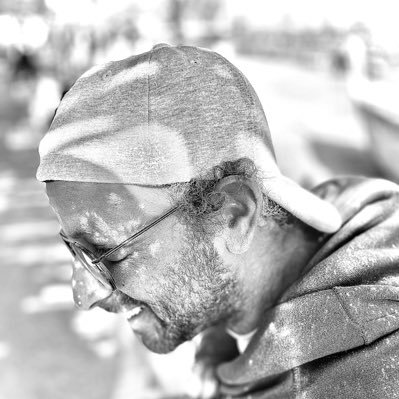 30m3esam's profile picture