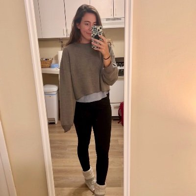 julia 🐁's profile picture