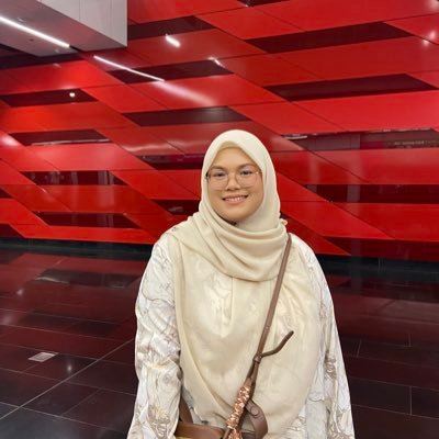 shahira's profile picture