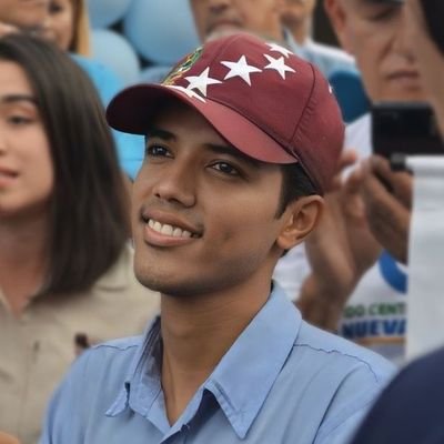 nikollarteagah's profile picture