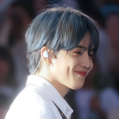 pau🍒 kumma’s mommy (slow)'s profile picture