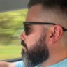 Adam profil fotoğrafı