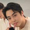 Kat ~ Suho 1to3 的头像