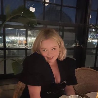 romancingmb's profile picture