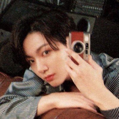 koosmiIe_'s profile picture
