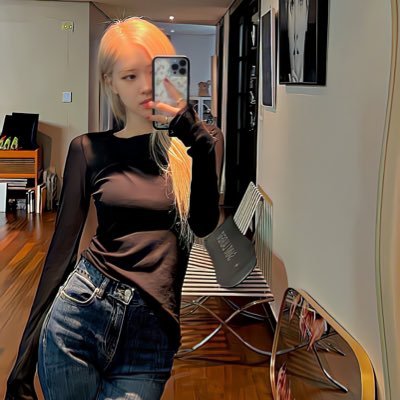LisYa38226's profile picture