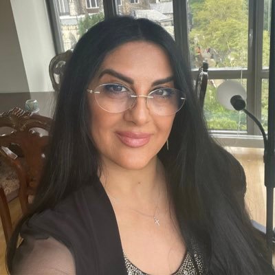 AnnahitaMahdavi's profile picture
