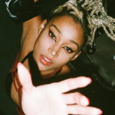 sleyvinlegend's profile picture