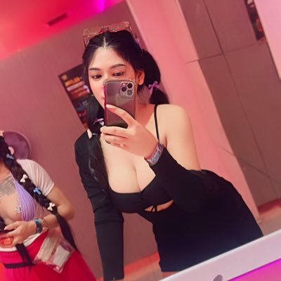 luxmu🐽's profile picture