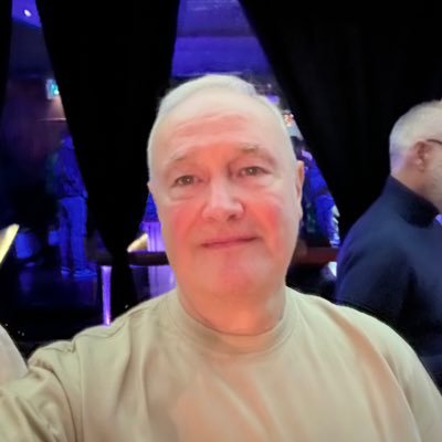 RiFontales's profile picture