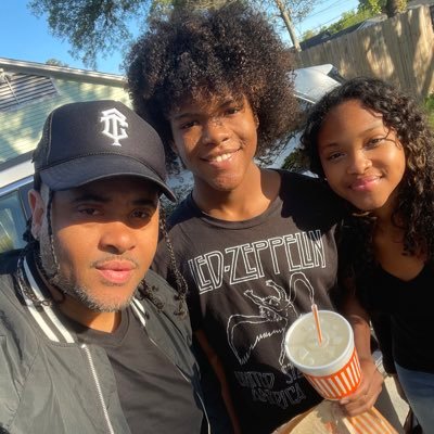 ImAndreWriter's profile picture