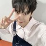 Profilbild von layza ★ ( doyoung’s gf )