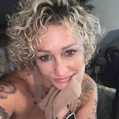 Reynamarie80's profile picture