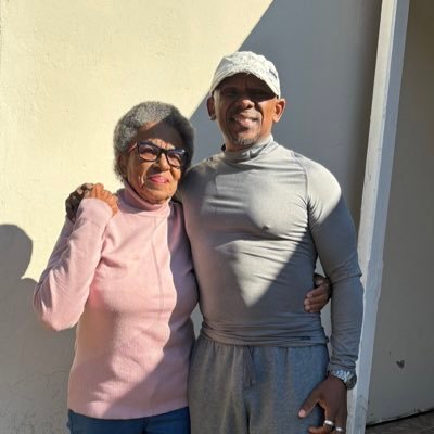 Mthunzi Mdwaba's profile picture