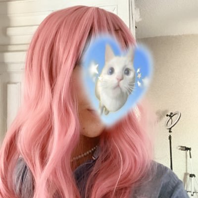 aleshkapop's profile picture