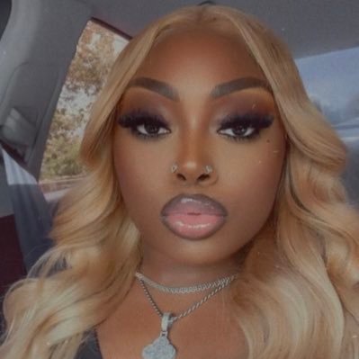 TheREALJaneDoe_'s profile picture