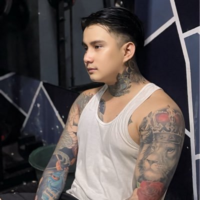 𝕶𝖎𝖓𝖌 𝕵𝖆𝖒𝖊𝖘 𝖞𝖔𝖚𝖓𝖌👑's profile picture