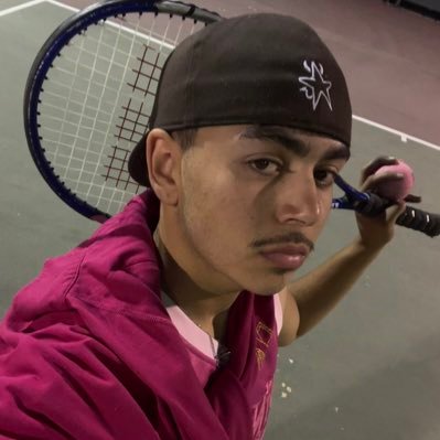 curakia_'s profile picture